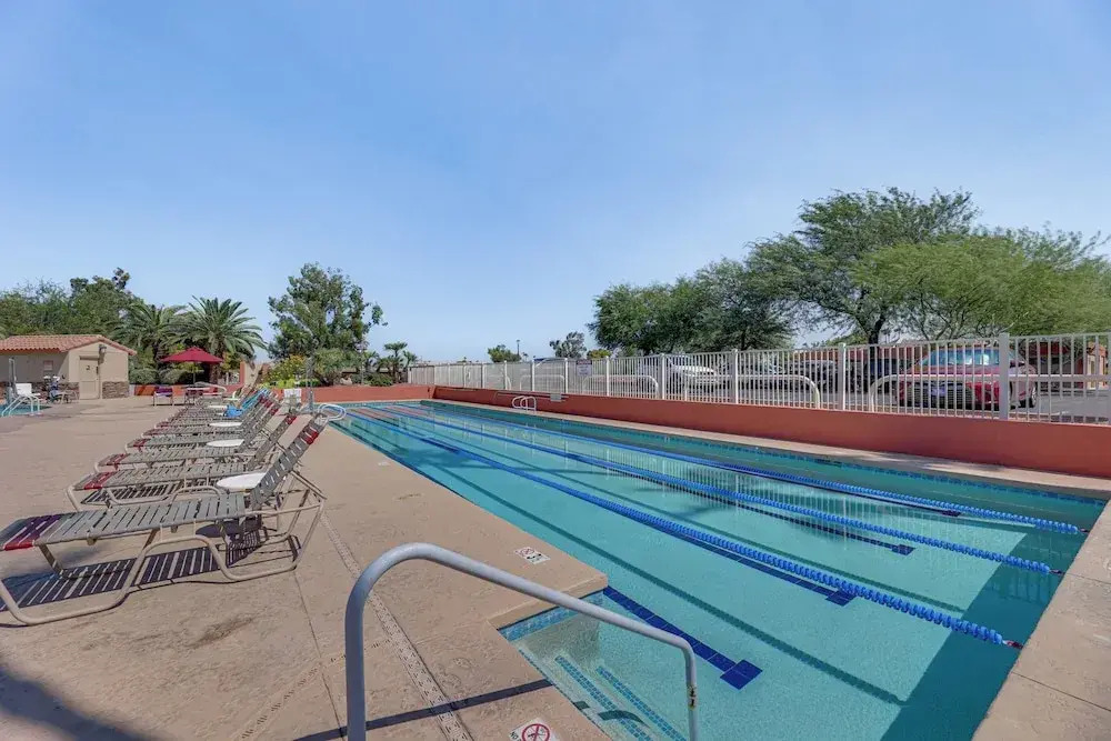 Sun Lakes Home w/ 3 Pools in Retirement Community