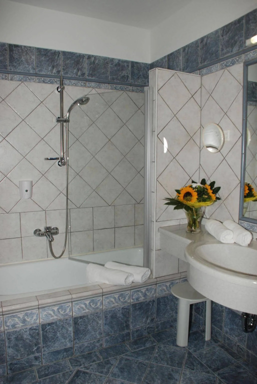Sporthotel Podersdorf