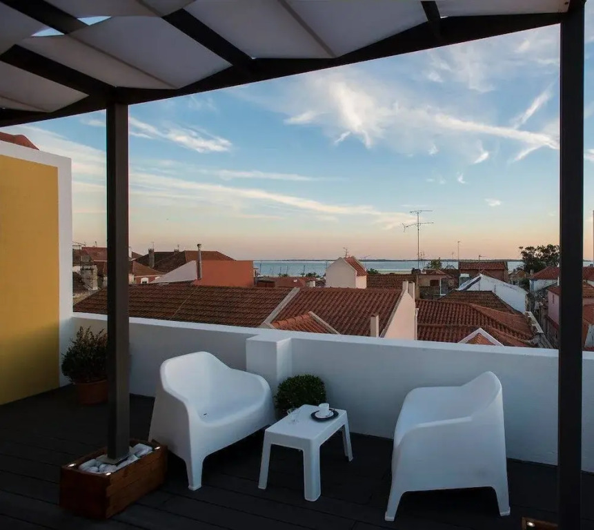 Day Off Suite&Hostel
