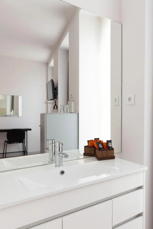 Serra do Pilar Porto Suites