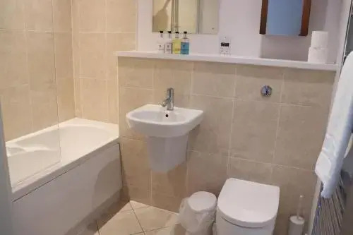 Quayside Serviced Apartments
