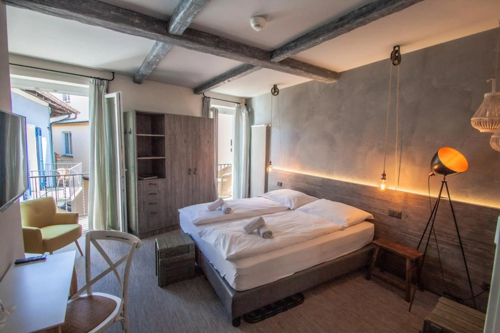 Seven Boutique Hotel