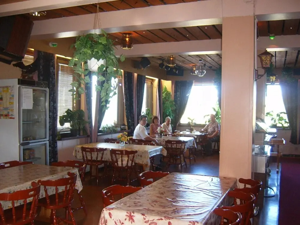 Hotel & Resort Sallavalkea