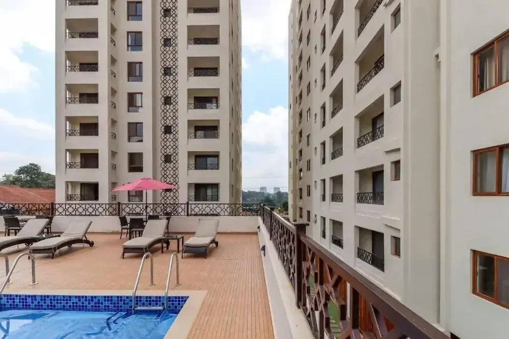 Lux Suites Dubai Style Apartments