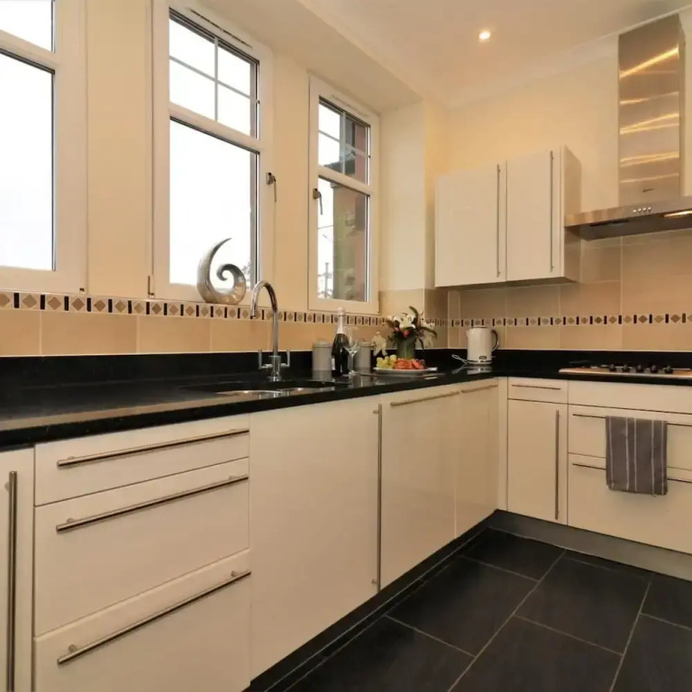 Greenlees Clubhouse 3 bed - Cambuslang