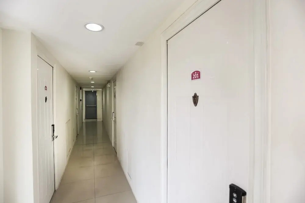 OYO 393 Triangle Apartelle