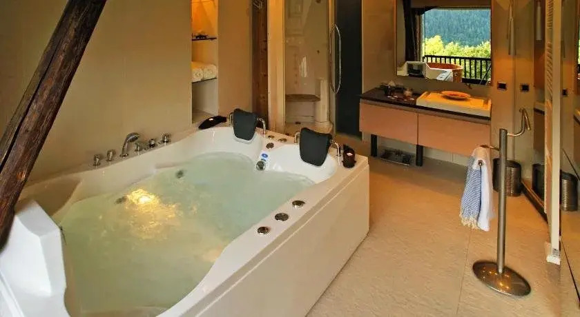 Le Chalet Spa des Hameaux