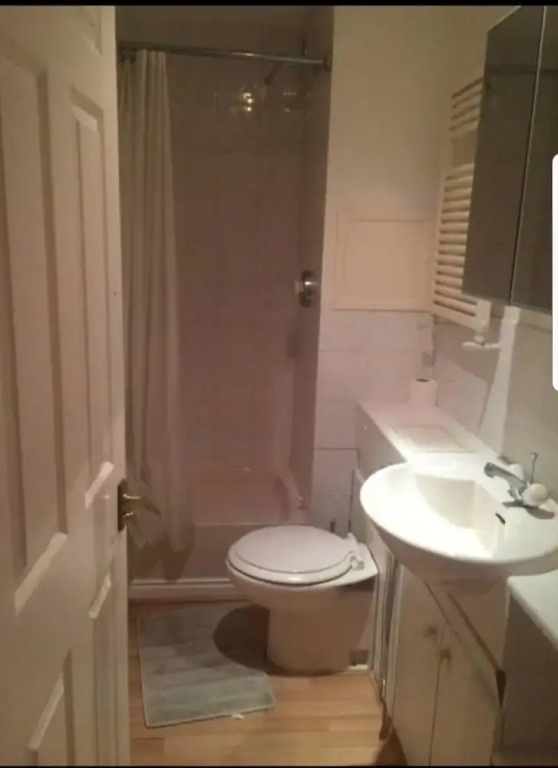 One Bed Apartment Near Heathrow