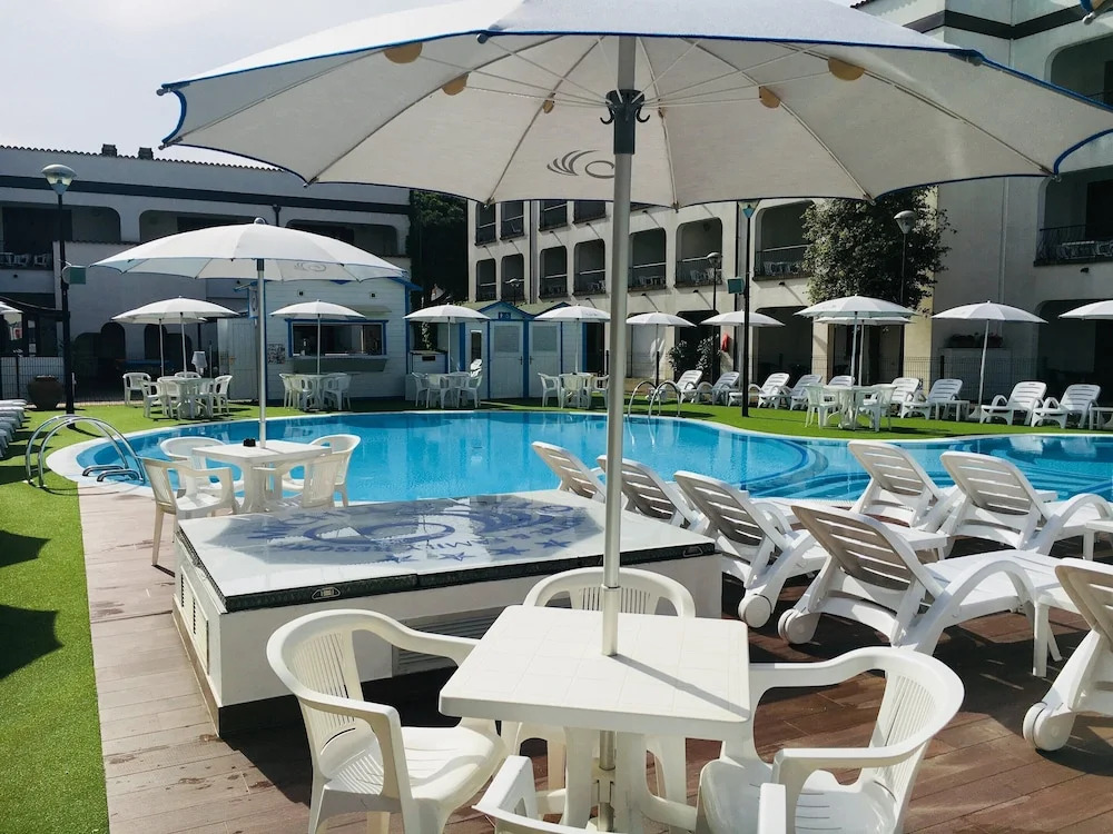 Resort Apartment with Pool