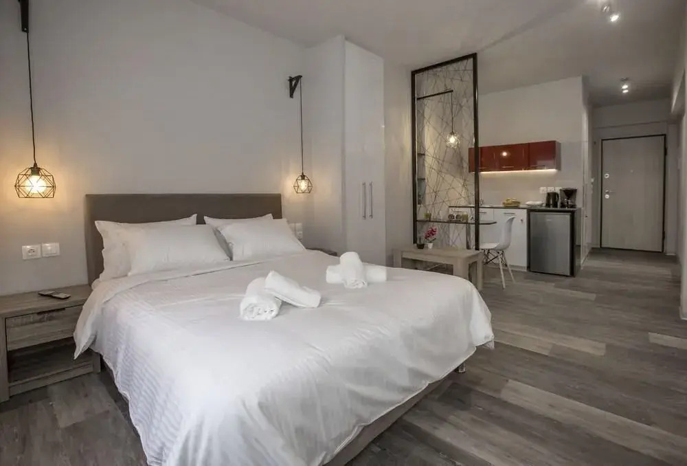 Homelike Studio in the Heart of City 2