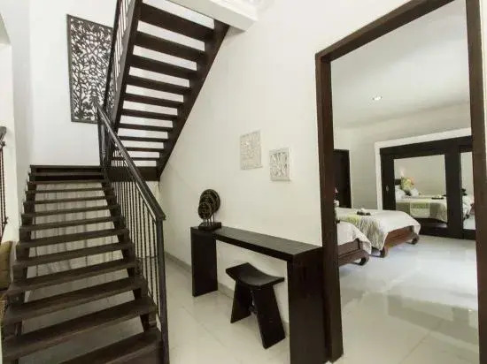 Villa Sari Temuku
