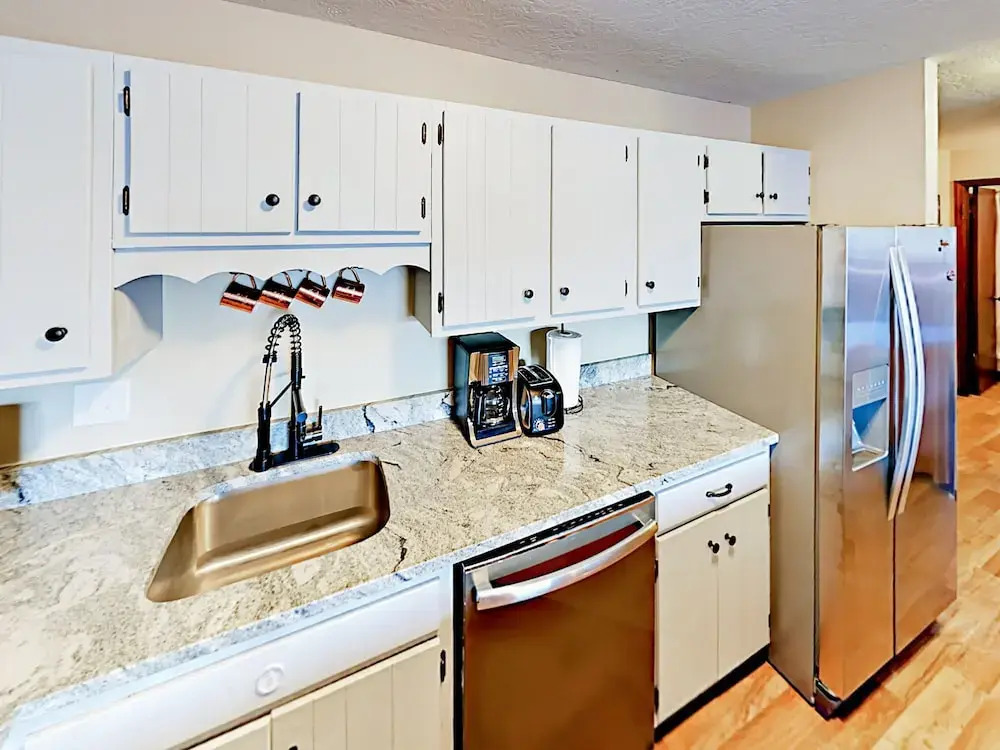 Enthusiasts Dream Condo #s303 2 Bedrooms 2 Bathrooms Condo