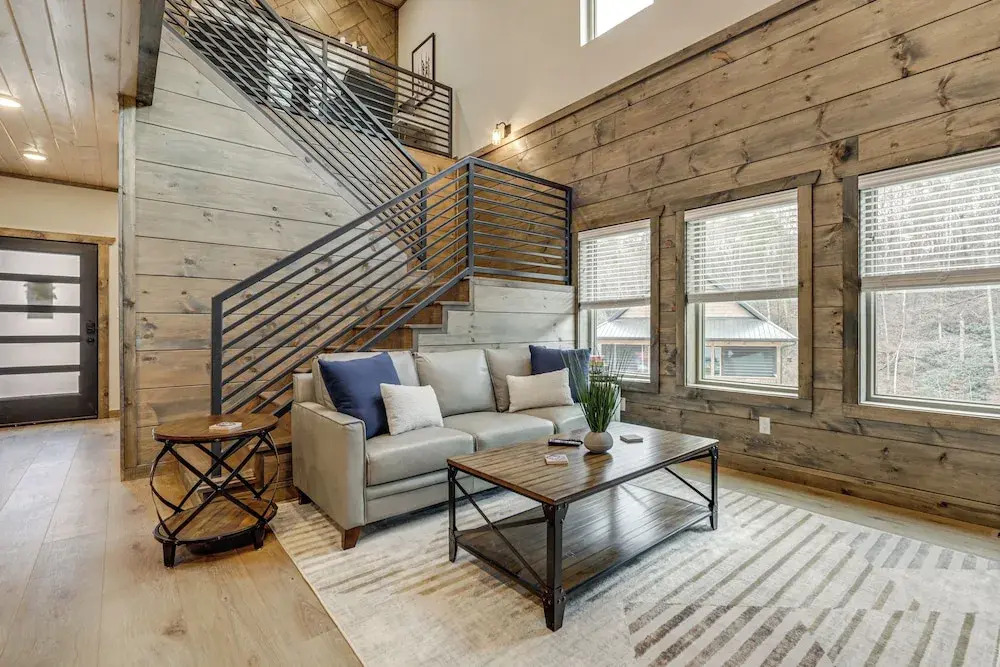 Indoor Pool, Hot Tub! the Smoky Luxe Retreat