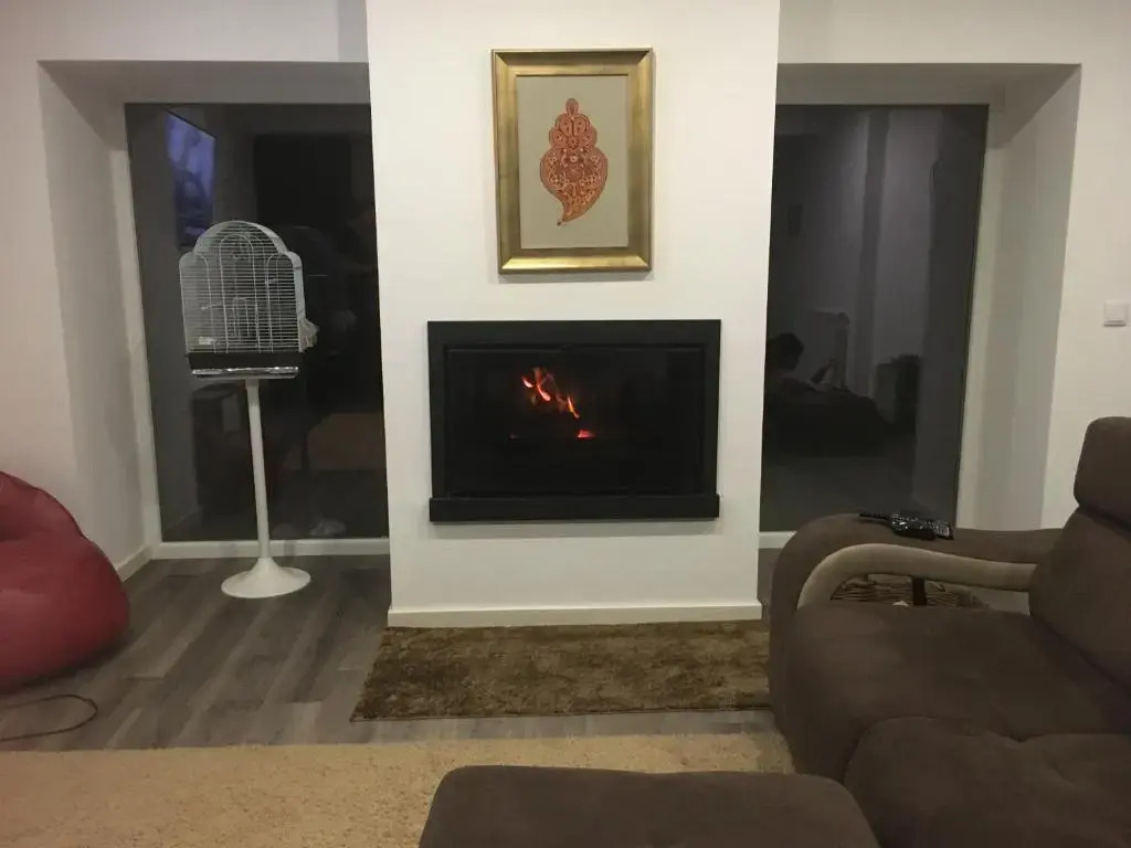 The Spot Ofir