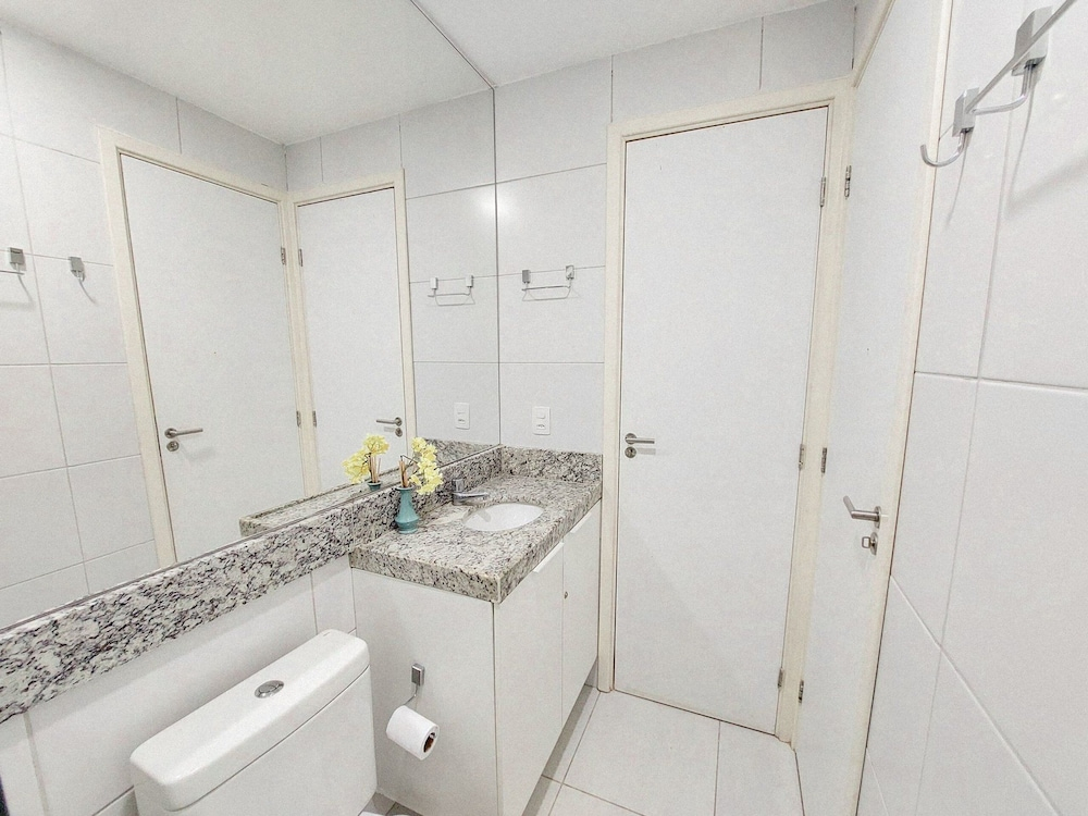 Muro Alto Condomínio Clube