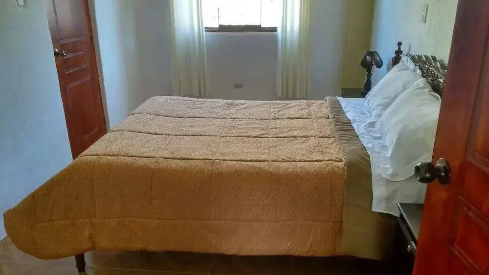 La Casa de Piedra Ecolodge