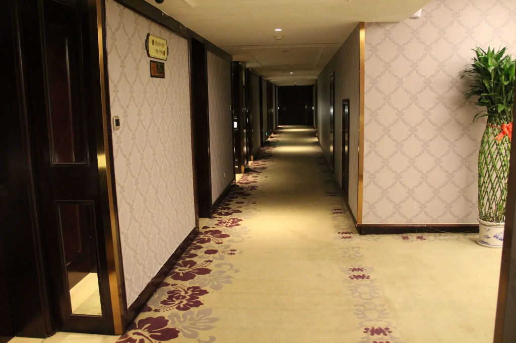 HengNa International Hotel