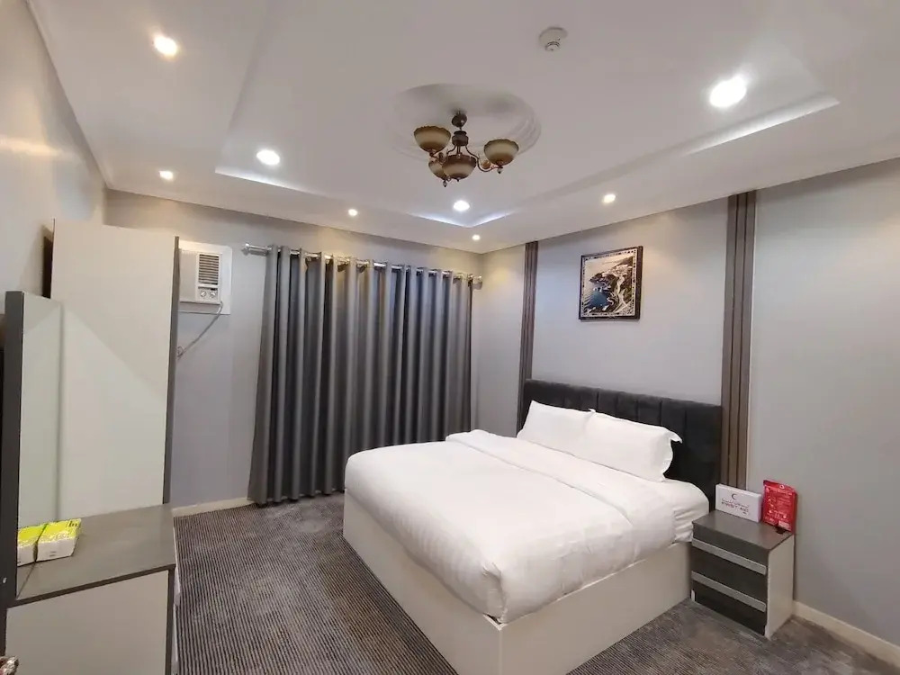 AZHAAR Suites اجنحة ازهار للشقق المفروشة