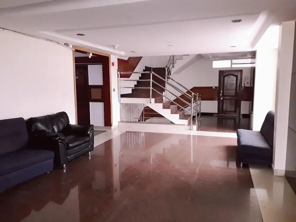 OYO 592 Hotel Chetan International