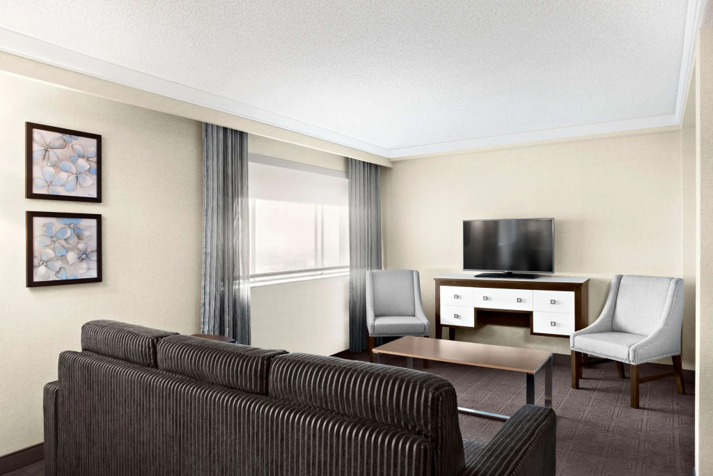 Sheraton Laval Hotel