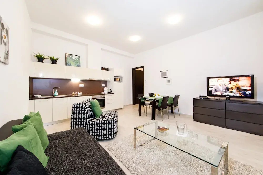 APLEND CITY Galéria 1