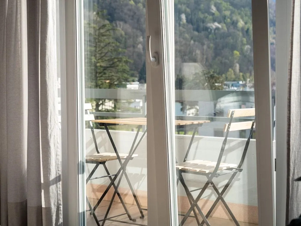 Caslano City Apartments