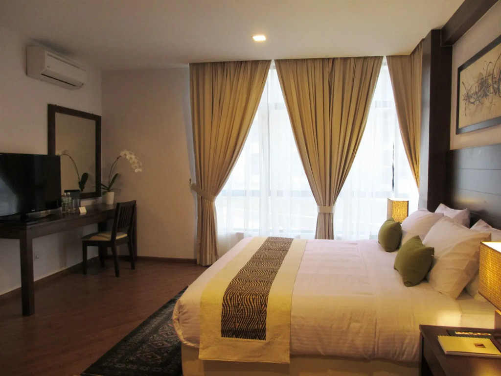Samsuria Beach Resort Penthouse