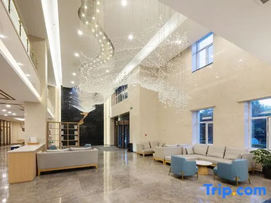 Starway Hotel (Changbai Mountain West Scenic Spot Visitor Center Branch)