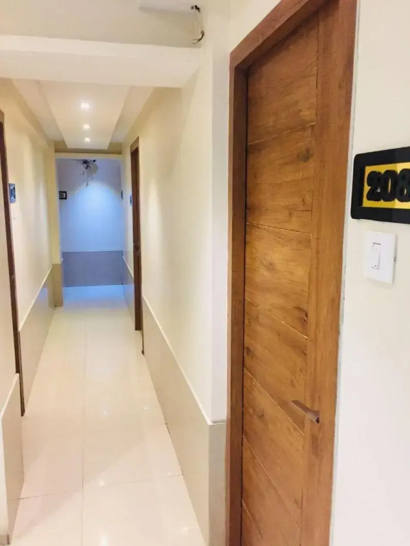 Hotel Regal Inn