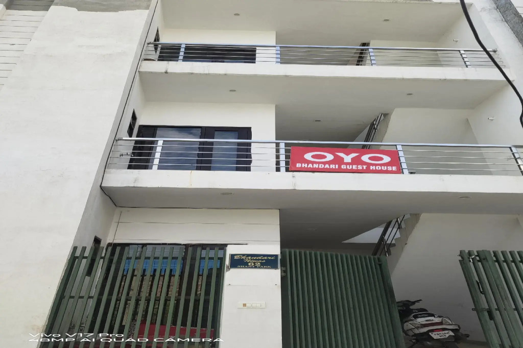 OYO 82663 Bhandari Guest House