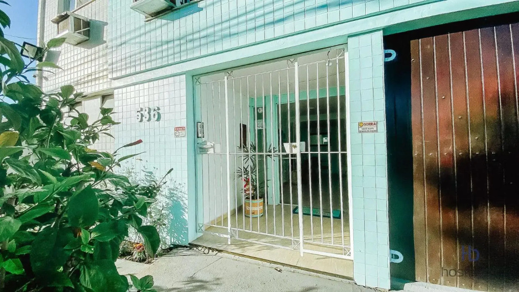Apto a 400 m da praia do Centro - WIFI 200MB - Netflix - Cozinha equipada - Garagem - Ar condicionado