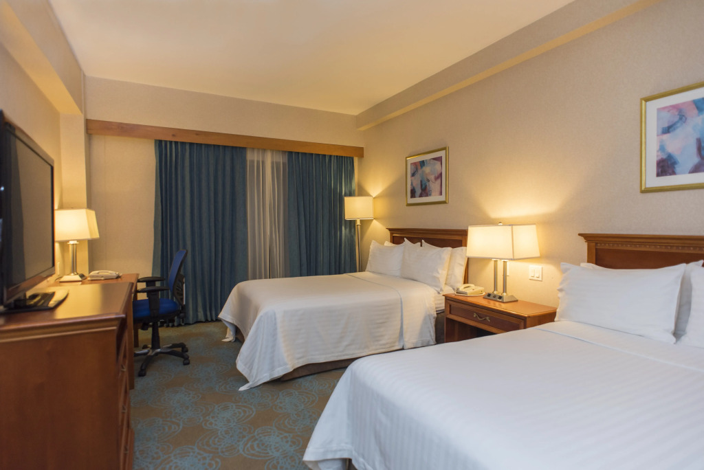 Holiday Inn Convention Center by IHG