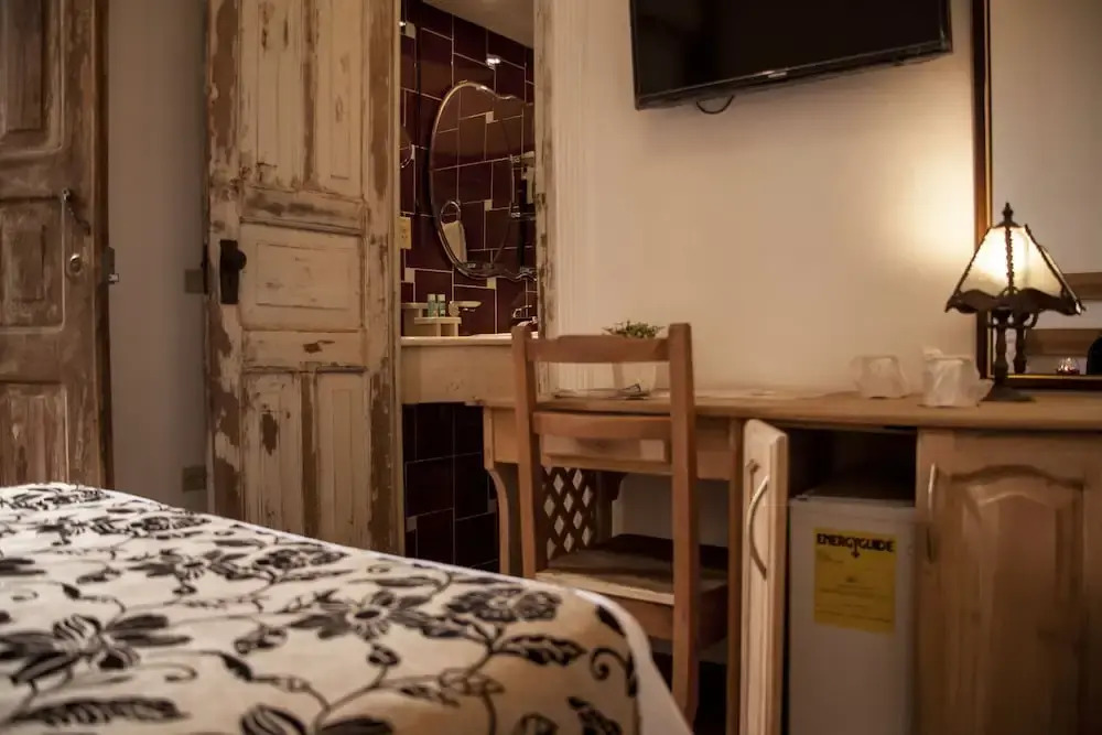ACA Auténtica Casa Antigua