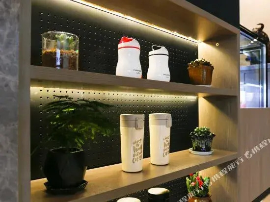 Hanting Hotel (Ningbo Children's Park)