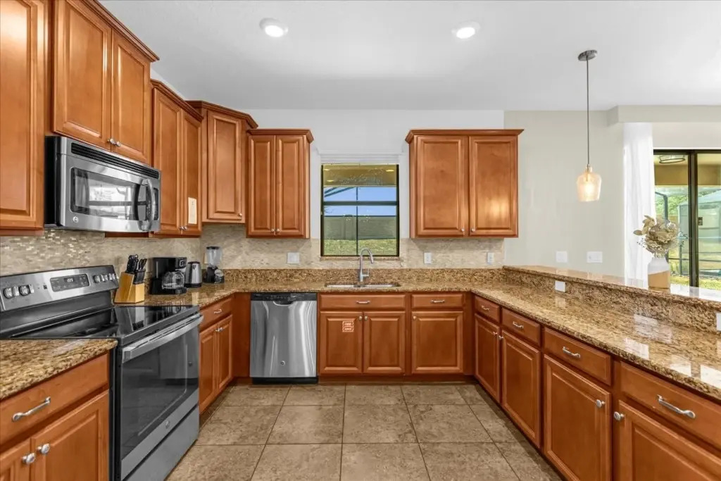 6 Bedrooms 6 Bathrooms Champions Gate 1483 Rf