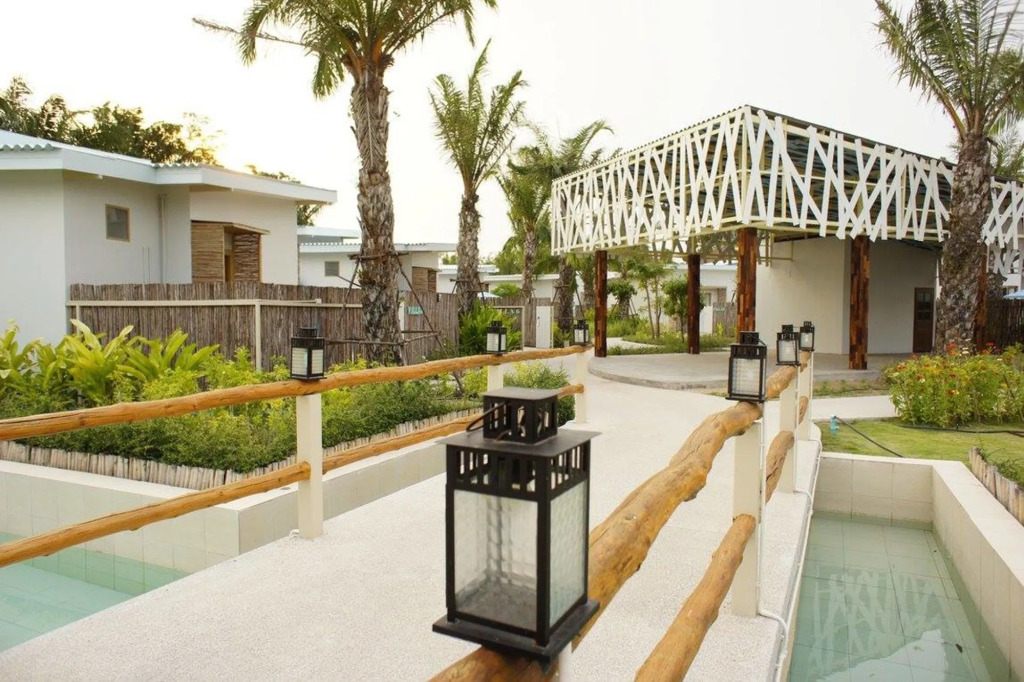The Hideaway Resort