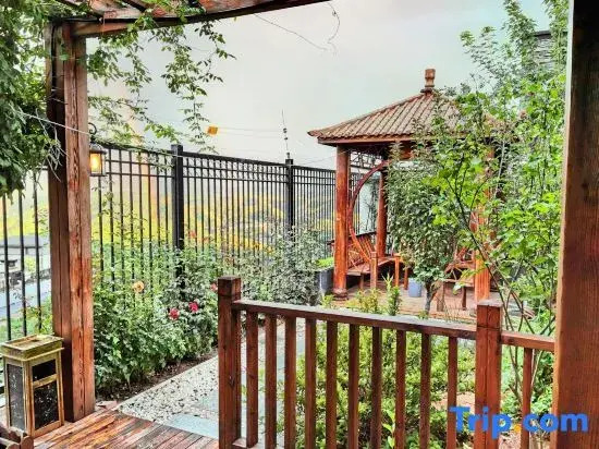 Gubei Water Town · Outdoor Private Hot Spring · Cuilu Mountain Residence Party Villa