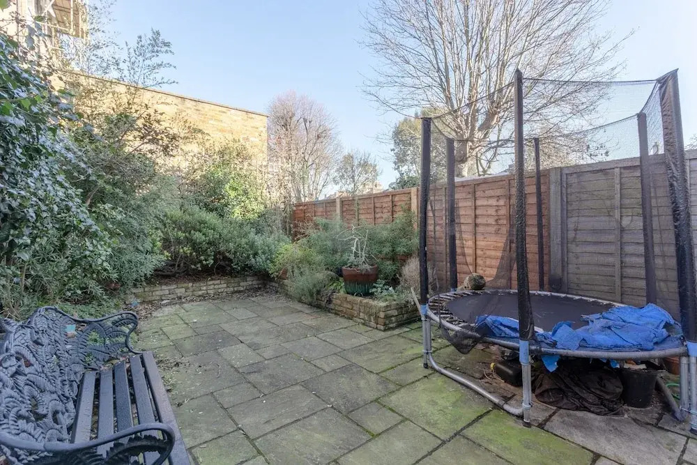3 Bedroom Family Home in Shepherds Bush
