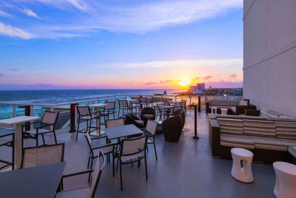 SpringHill Suites by Marriott Panama City Beach Beachfront
