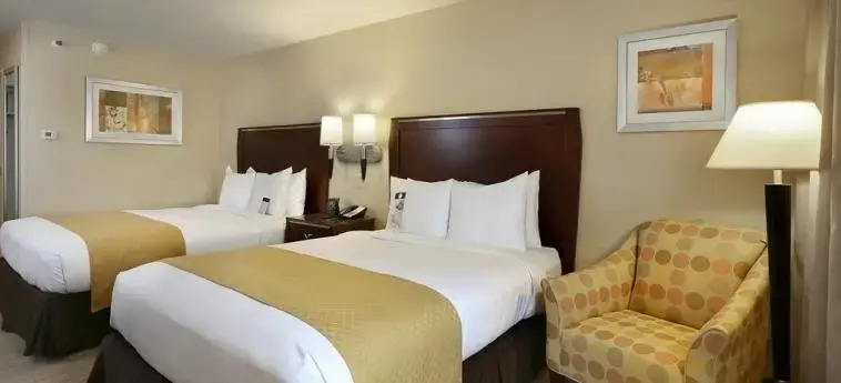 Radisson North Denver Graystone Castle Hotel