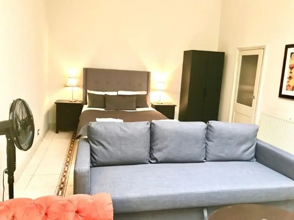 Family Studio Opposite Natural History Museum