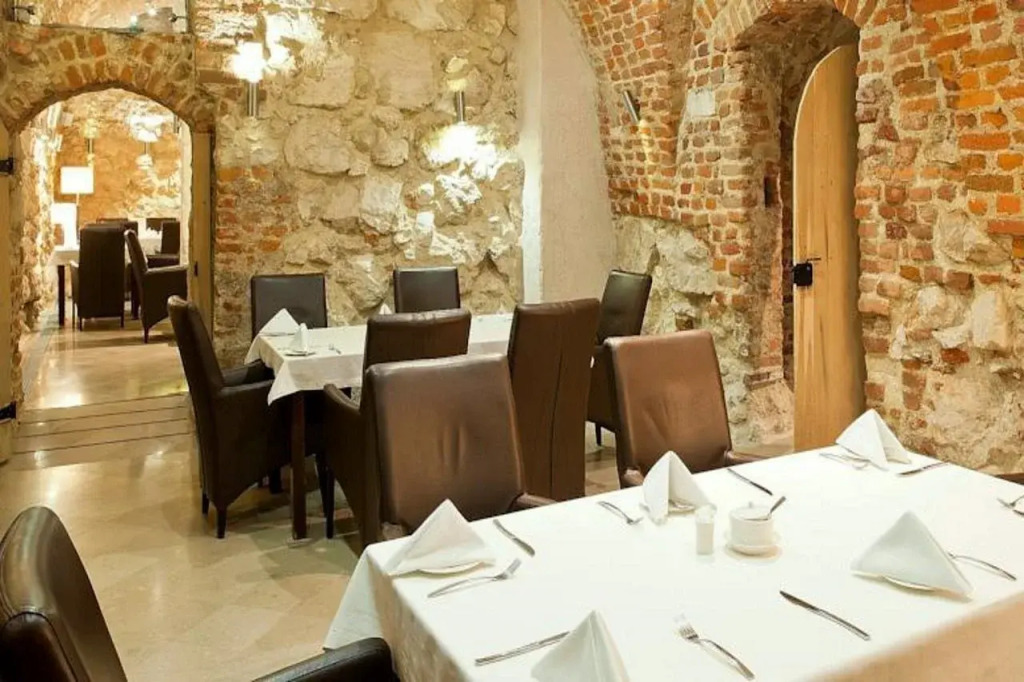 Hotel Unicus Krakow Old Town - Destigo Hotels
