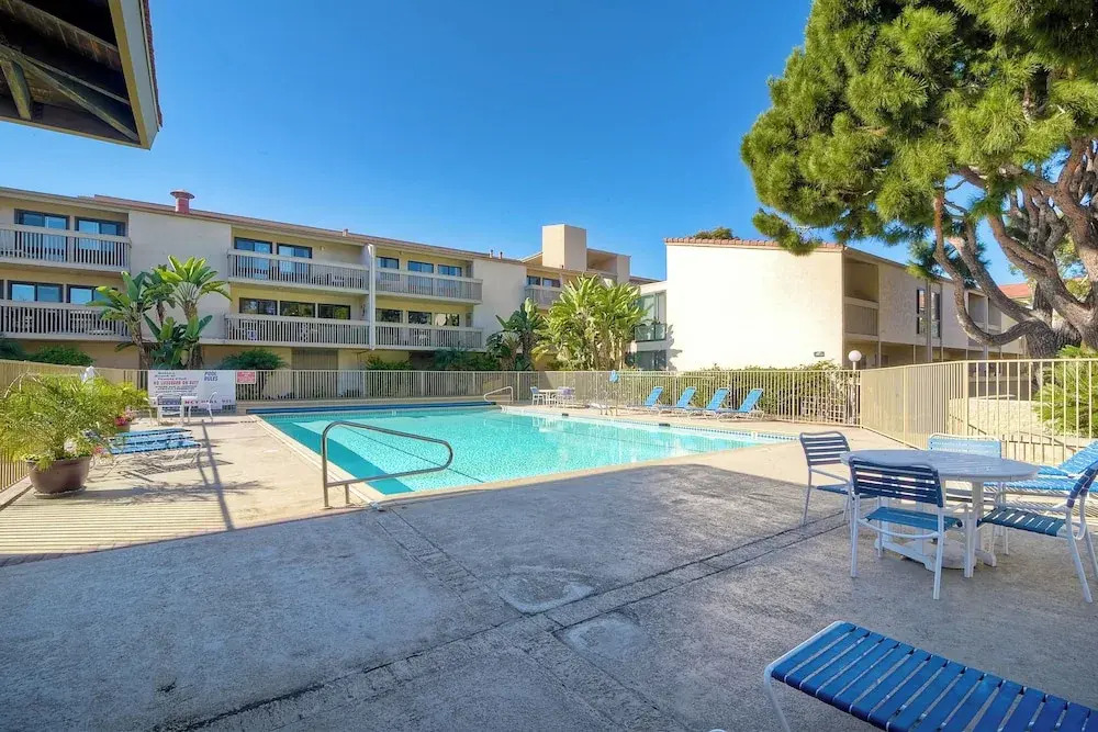 441 S Sierra - Unit 301