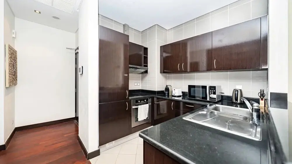 Luxury StayCation - Exquisite 1BR with Stunning Views on Palm Jumeirah