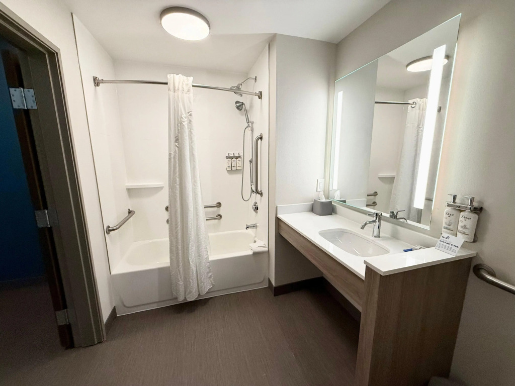 Holiday Inn Express Hotel & Suites North Sequim by IHG