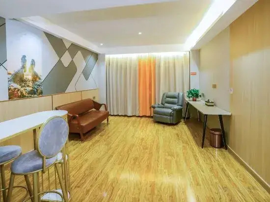 Home Inn Huaxuan Collection Hotel (Jining High-tech Zone Keyuan Road Branch)