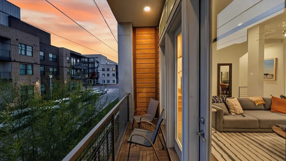 Rooftop Living in Central Austin Near UT, Dining & Music Concordia Retreat by Avantstay