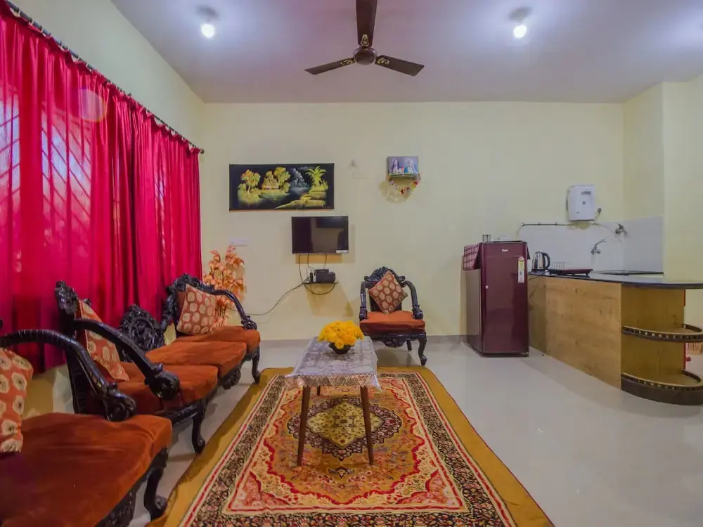 OYO 12704 Home Pool View 1BHK Benaulim