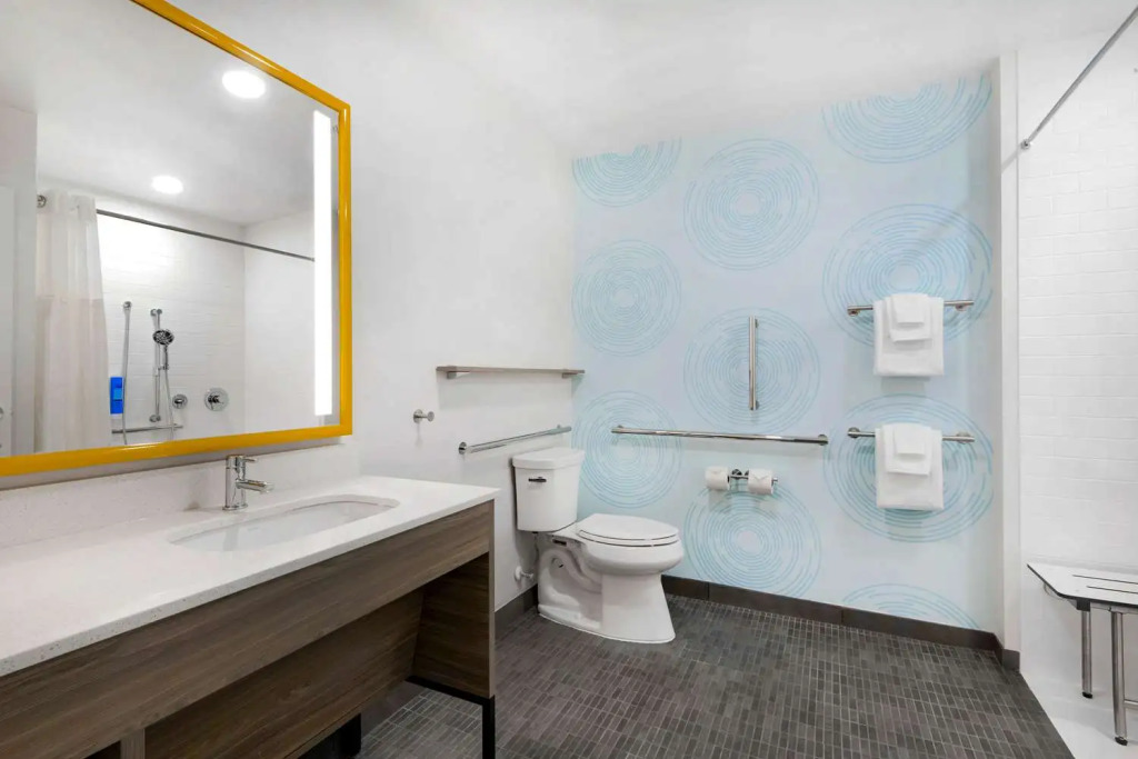 Tru by Hilton Wilmington Wrightsville Beach