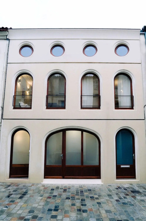 Outsite Bordeaux - Work, Connect, Explore